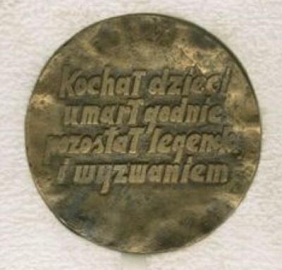 Medal Commemorating Doctor Janusz Korczak and the 100th Anniversary of his Birth