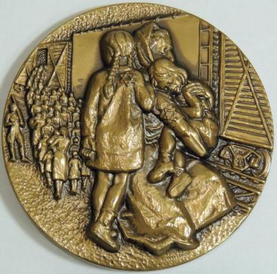 Remember - Holocaust Medal 