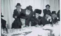 Rabbi Eliezer Silver at Chosson's Tisch at Unidentified Wedding 
