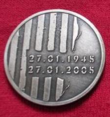 Medal Commemorating 60th Anniversary of the Liberation of the Concentration Camp Auschwitz - Birkenau