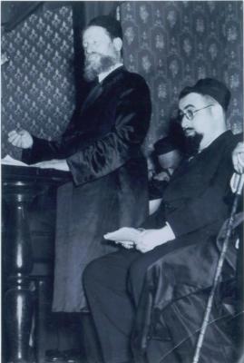 Rabbi Eliezer Silver Speaking at an Unidentified Event