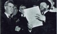 Rabbi Eliezer Silver at 1943 meeting with Vice President Henry A. Wallace