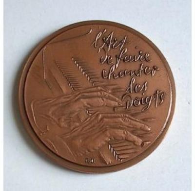 Arthur Rubinstein Medal