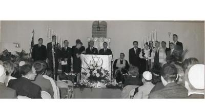Photographs from Northern Hills Synagogue (Beth El) Candle Lighting Ceremony (Cincinnati, OH) 